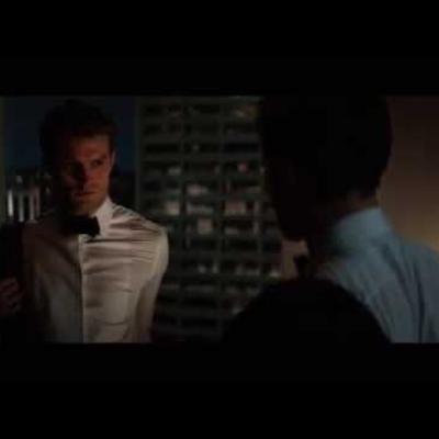 Πρώτο teaser trailer του «Fifty Shades Darker» με τον Jamie Dornan