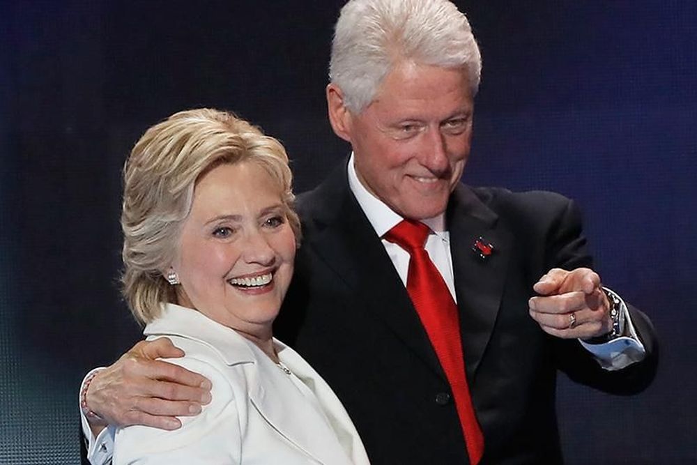 Νέες αποκαλύψεις για τη Χίλαρι και τον Μπιλ Κλίντον - Έχουν μήνες να μιλήσουν