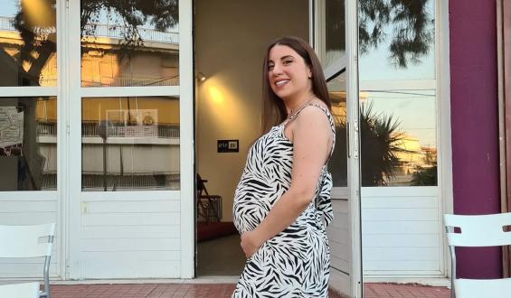 Μελίνα Μακρή: Αποκαλύπτει πως είναι έγκυος στον 5ο της μήνα