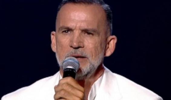 House of Fame: Καθήλωσε ο Πάνος Μεταξόπουλος με το τραγούδι που έγραψε ο γιος του