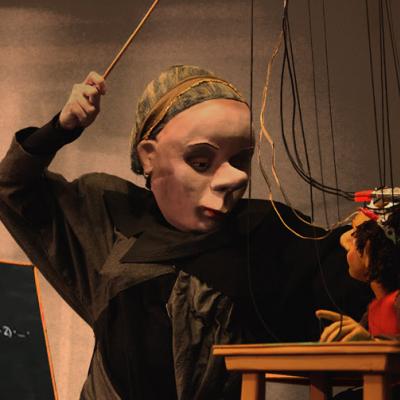 Νέα παράσταση της ομάδα θεάτρου μάσκας και μαριονέτας Ανταμαπανταχού