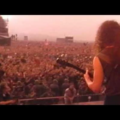 Enter Sandman - Metallica - Ένα εκπληκτικό live στη Ρωσία!