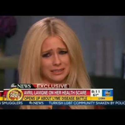 H Avril Lavigne ξεσπά σε κλάματα για τη νόσο του Lyme