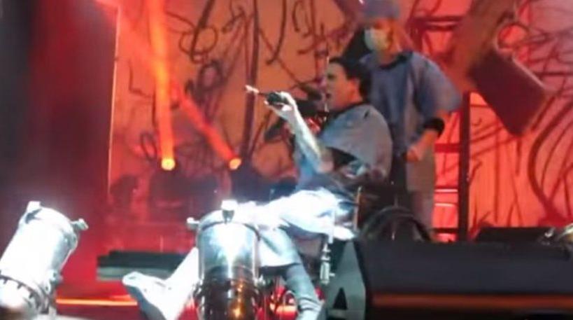 Marilyn Manson: Σημάδευε με όπλο το κοινό σε συναυλία του λίγες ώρες μετά την επίθεση στο Τέξας