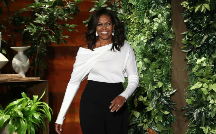 Becoming: Το νέο βιβλίο της Michelle Obama