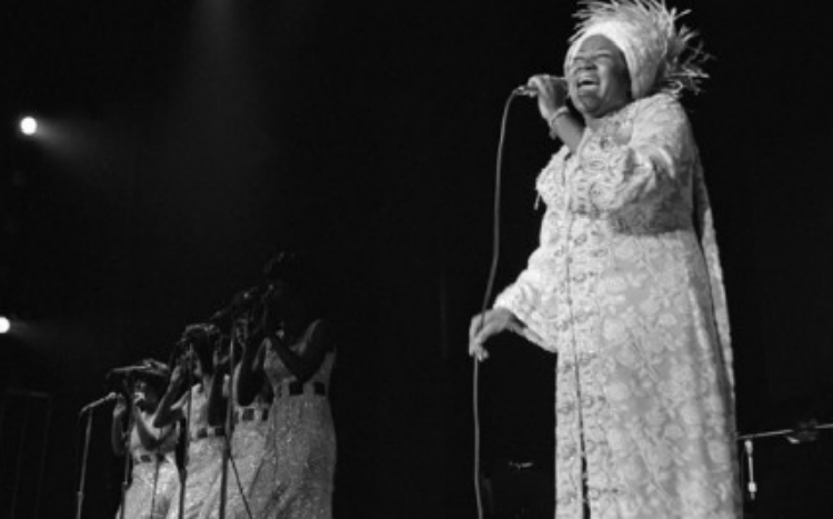 Σε λαϊκό προσκύνημα η σορός της Aretha Franklin