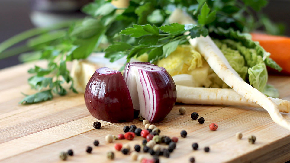 Οι μαμάδες μένουν μέσα