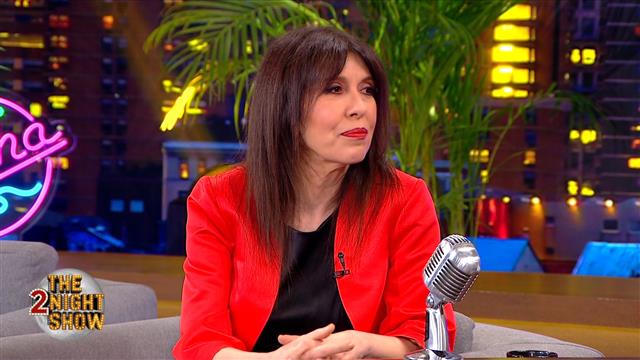 Άβα Γαλανοπούλου: «Στους “Δύο Ξένους” καθόμασταν όρθιοι σαν τα μουλάρια, αλλάζαμε στα σκαλάκια αλλά δεν μας πείραζε»