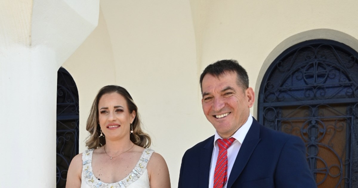 Πύρρος Δήμας - Αφροδίτη Σκαφίδα: Εδωσαν στην κόρη τους το όνομα της μητέρας του, Ελευθερία  - Εικόνες από τη βάφτιση