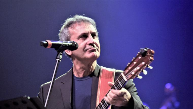 Ξεσπάθωσε ο Γιώργος Νταλάρας: «Μου κάνουν παρατήρηση που μιλάω για τα σκουπίδια της δισκογραφίας»